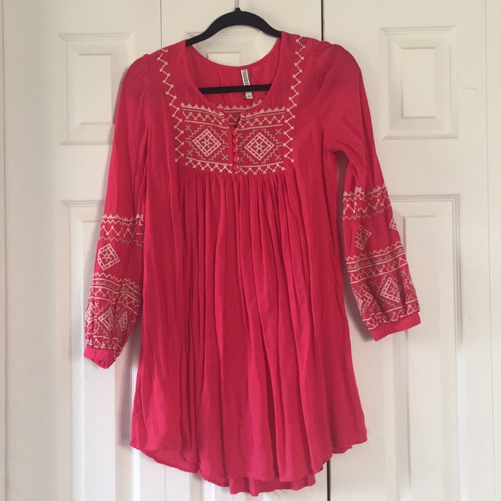 Embroidered Monoreno Tunic